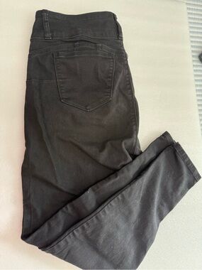 Wax Jean Black Skinny Women’s Jeans